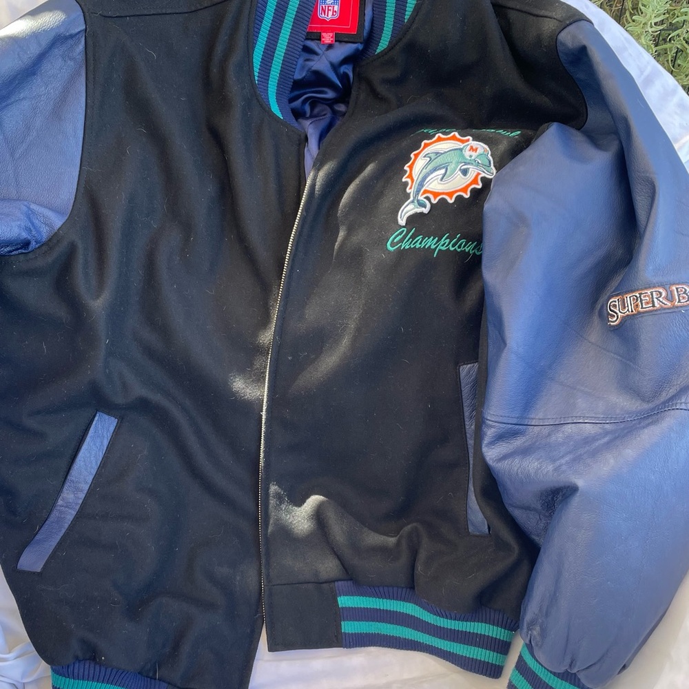 NFL Black and Blue Super Bowl Champion Jacket - Picture 8 of 13